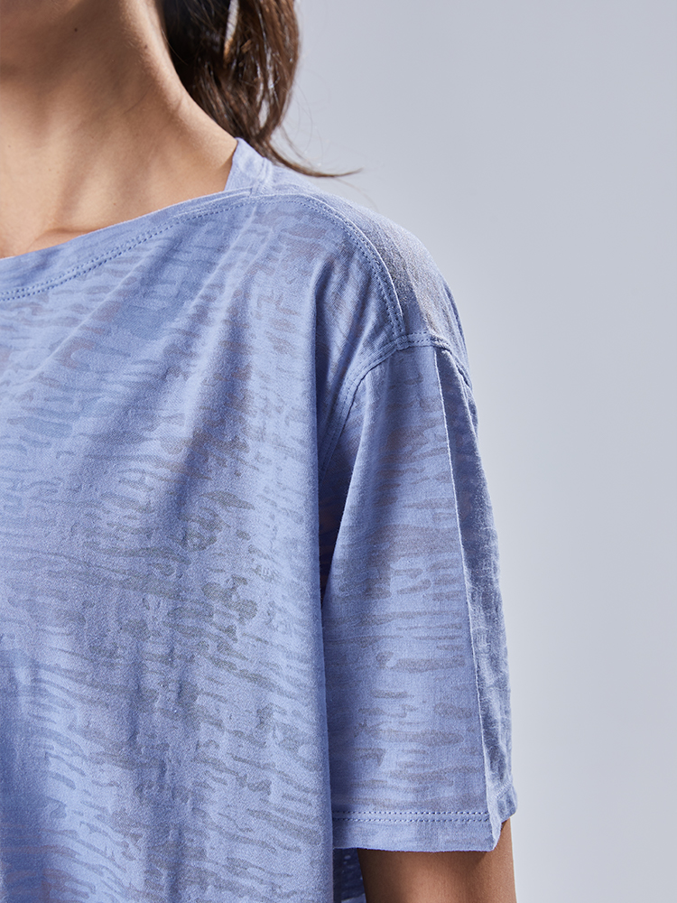 Loose Short Sleeves Burnout T-shirt detail 6